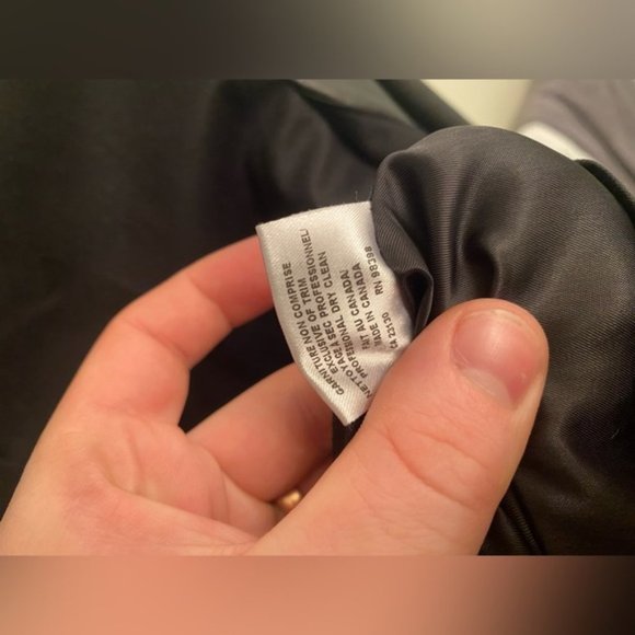 SOLD Judith + Charles Made in Canada Leather and Wool Blazer - Picture 9 of 9